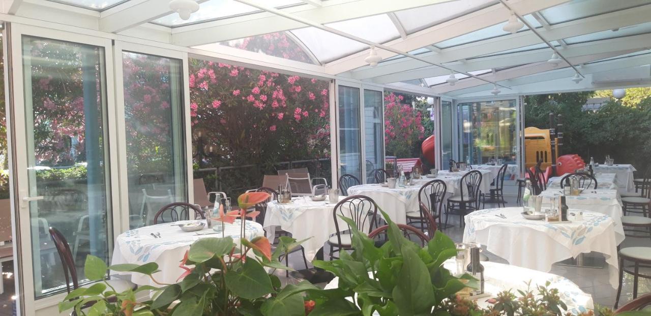 Hotel Felix Rimini Eksteriør bilde