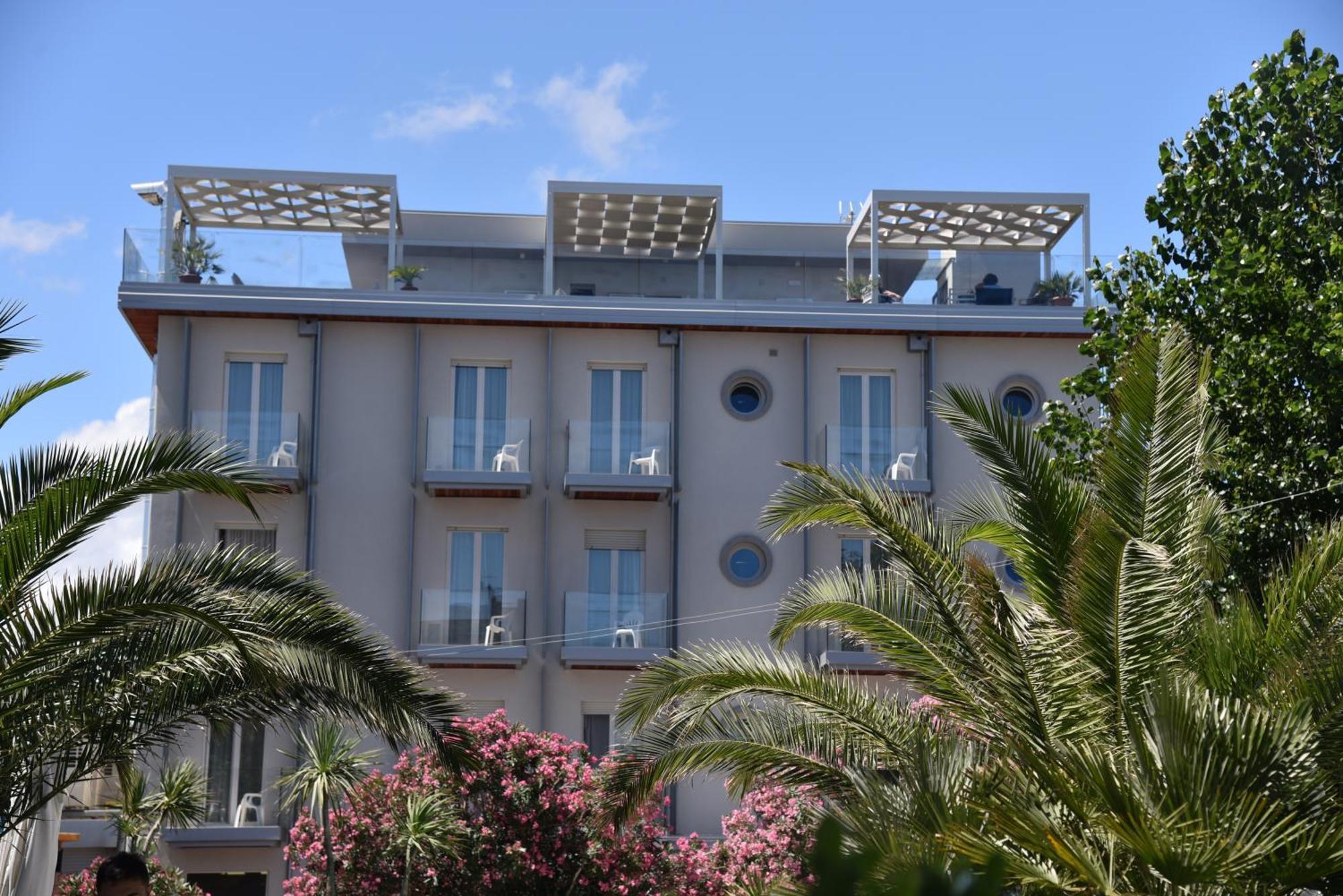 Hotel Felix Rimini Eksteriør bilde