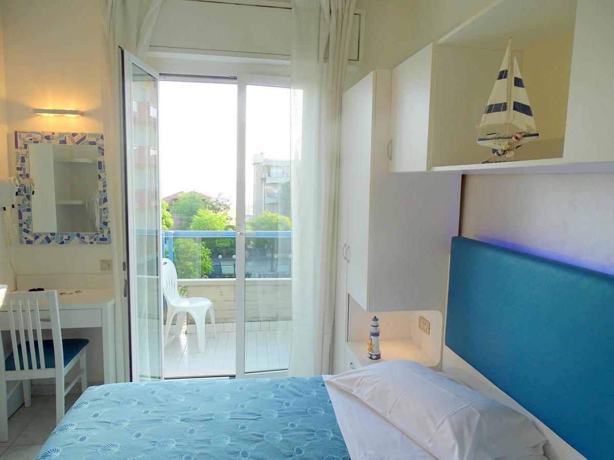 Hotel Felix Rimini Eksteriør bilde