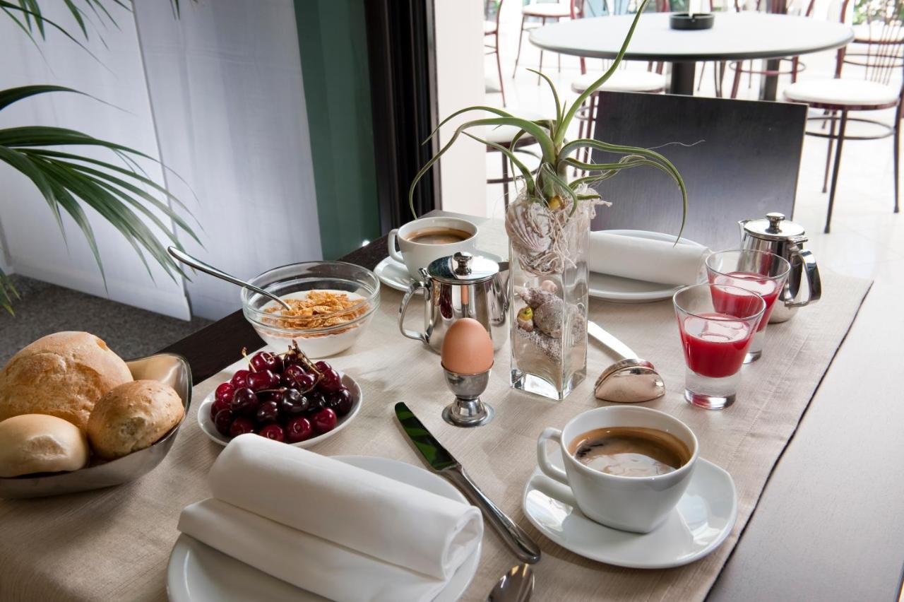 Hotel Felix Rimini Eksteriør bilde